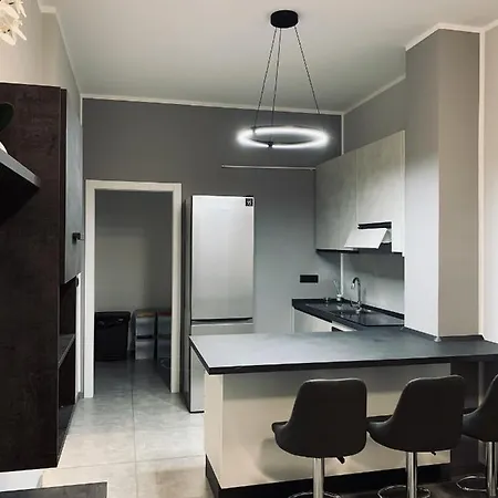 Apartment Modern Loft Near The Station *